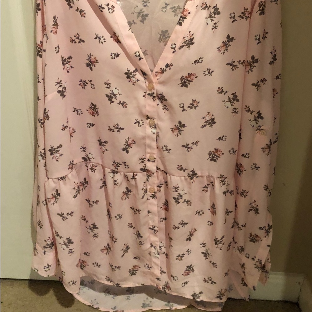 Soho New York & Company Floral Pink Blouse - Picture 3 of 4